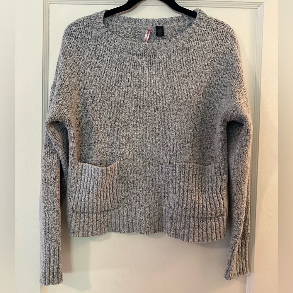 Two Front Pocket Women’s Sweater